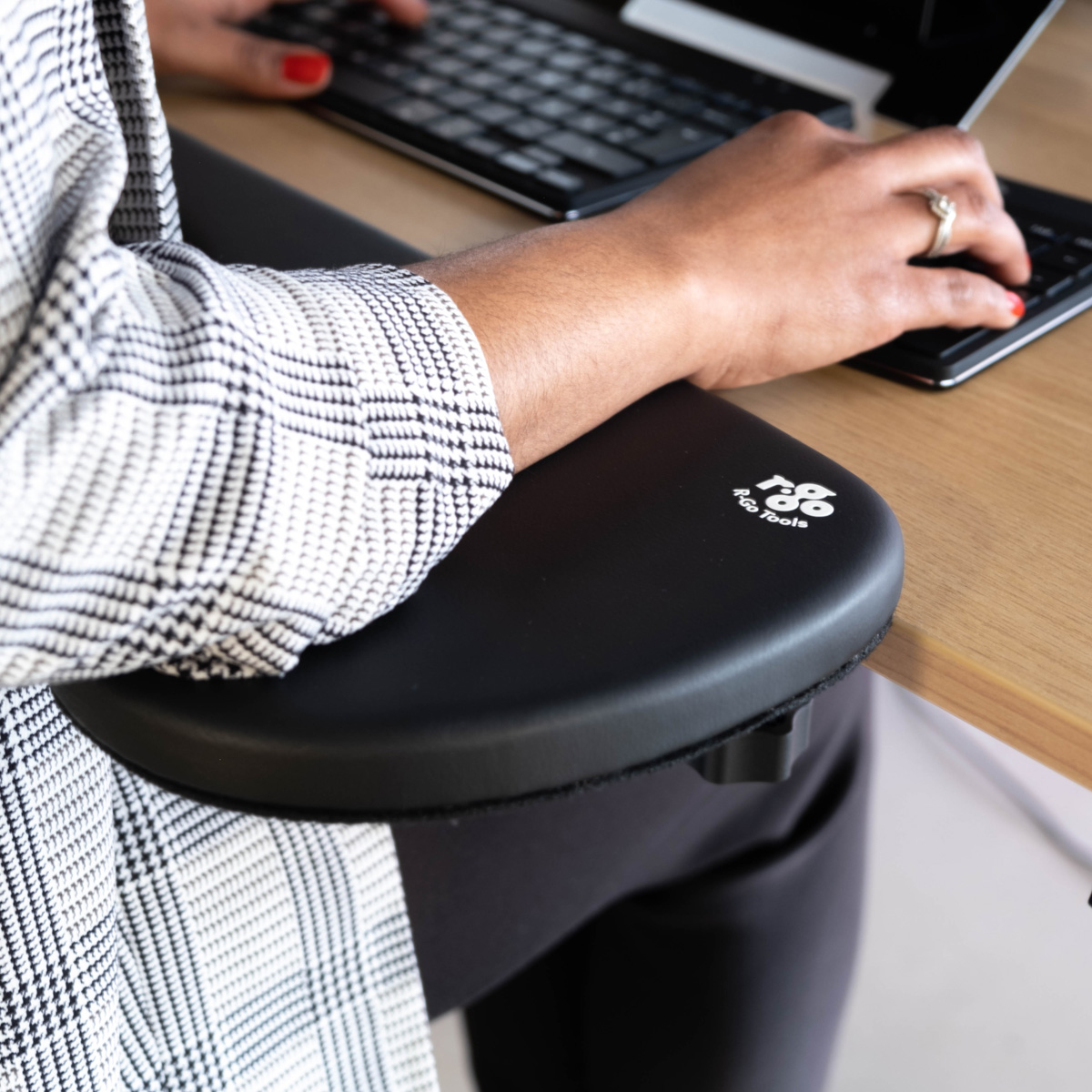 R-Go Ergonomische Armsteun (v.2)