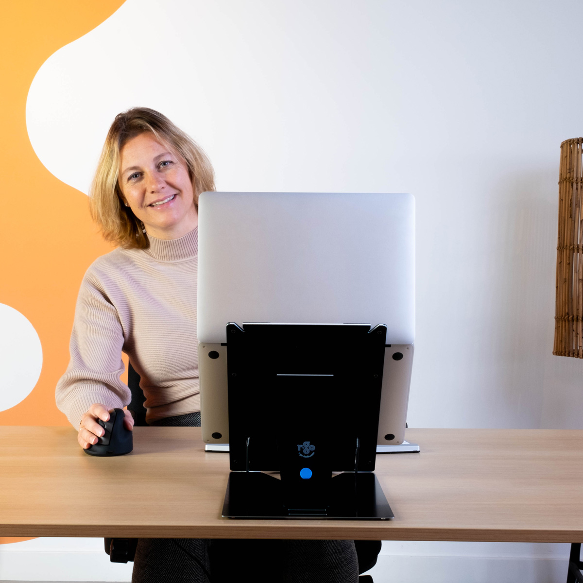 R-Go Riser Duo Tablet en Laptopstandaard